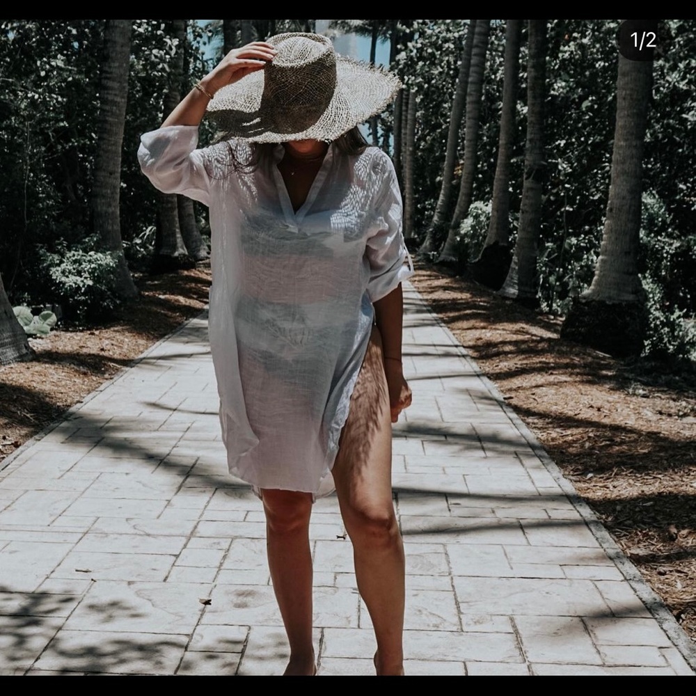 Boutique cover up